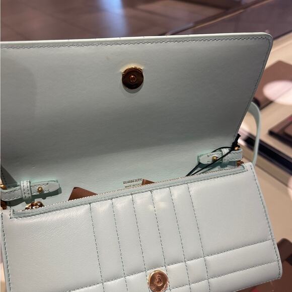 Burberry Lola lamb skin crossbody bag new with tag - Picture 4 of 5